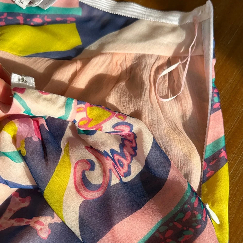 CHANEL LA Disco Barbie Cruise Collection Shorts - Picture 8 of 12